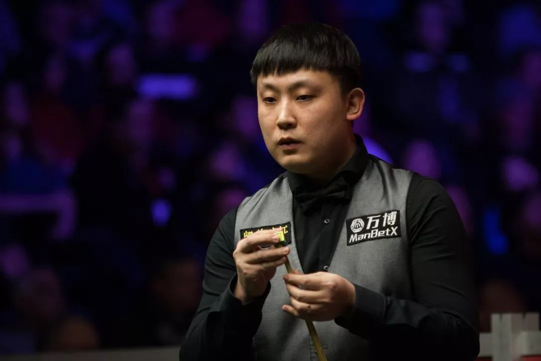 以其卓越的 以其卓越的