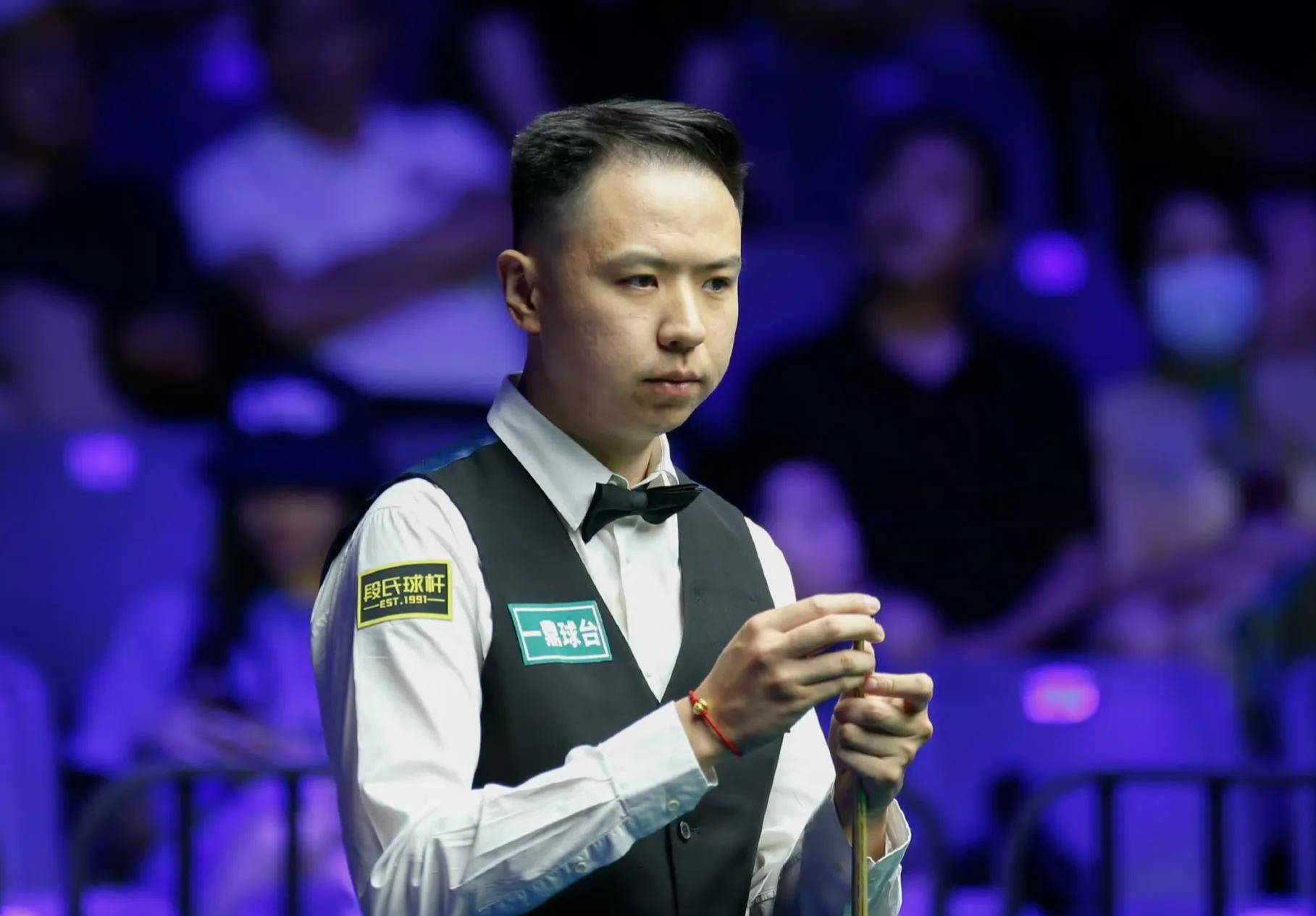 在绿茵场上 在绿茵场上